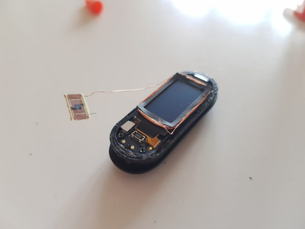 Мастерская. Ключ в фитнес-браслете