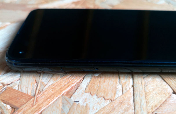 Обзор Motorola G8 Power: смартфон с большим аккумулятором