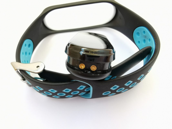 Ключ в браслете, но уже от производителя. Smarterra FitMaster Ton