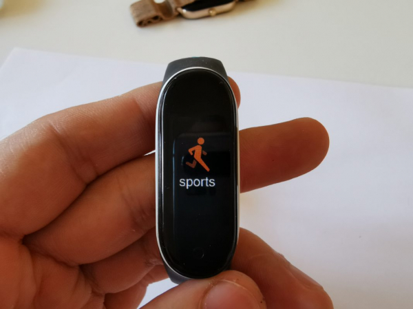 Ключ в браслете, но уже от производителя. Smarterra FitMaster Ton