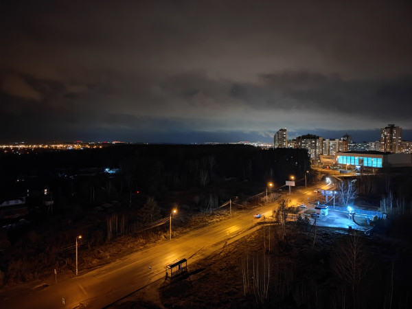 Обзор Xiaomi Mi 11: горячая штучка!