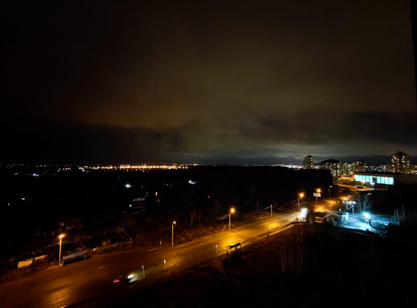 Обзор Xiaomi Mi 11: горячая штучка!