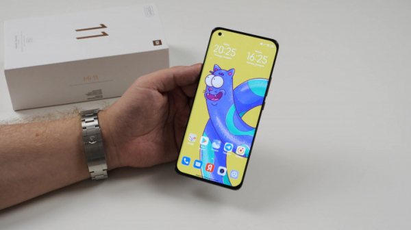 Обзор Xiaomi Mi 11: горячая штучка!