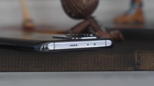 Обзор Xiaomi Mi 11: горячая штучка!