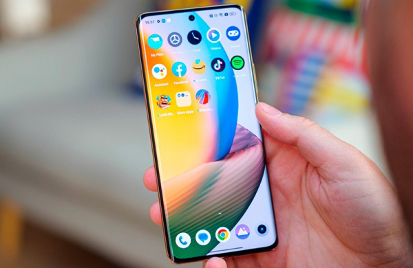 Обзор Realme 11 Pro Plus: смартфона блокбастера из среднего ценового сегмента