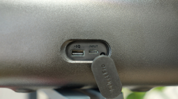 Обзор Soundcore Select Pro: портативная колонка с влагозащитой