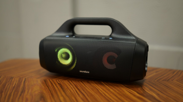Обзор Soundcore Select Pro: портативная колонка с влагозащитой