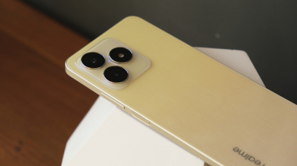 Обзор Realme C53: есть свои тонкости