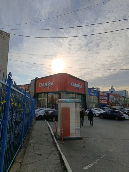 Обзор Realme 11: девять с половиной и быстрая зарядка