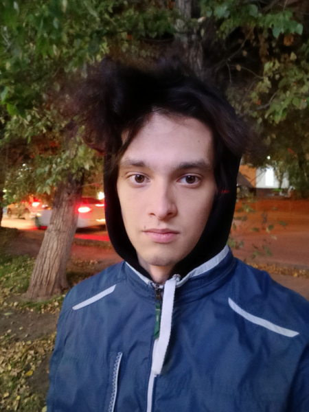 Обзор Realme 11: девять с половиной и быстрая зарядка