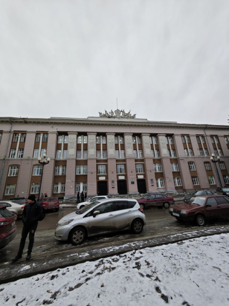 Обзор Xiaomi 14 Pro: титан верхом на драконе!