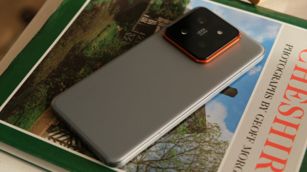 Обзор Xiaomi 14 Pro: титан верхом на драконе!