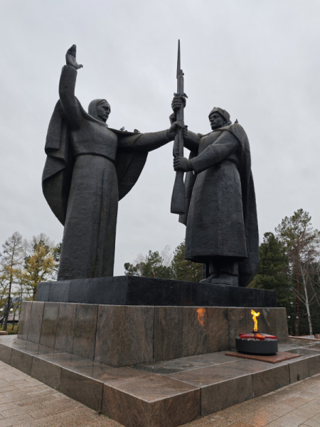 Обзор Xiaomi 14 Pro: титан верхом на драконе!