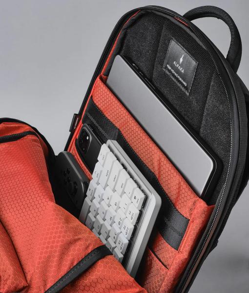 Alpaka Elements Backpack Pro &ndash; Google Pixel в мире рюкзаков