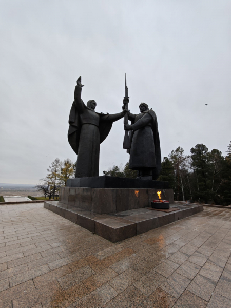 Обзор Xiaomi 14 Pro: титан верхом на драконе!