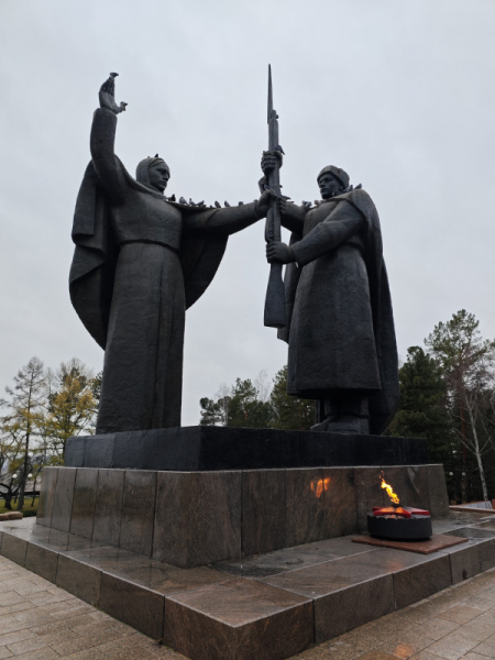 Обзор Xiaomi 14 Pro: титан верхом на драконе!