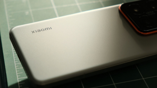 Обзор Xiaomi 14 Pro: титан верхом на драконе!