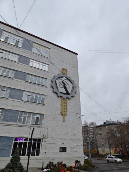 Обзор Xiaomi 14 Pro: титан верхом на драконе!