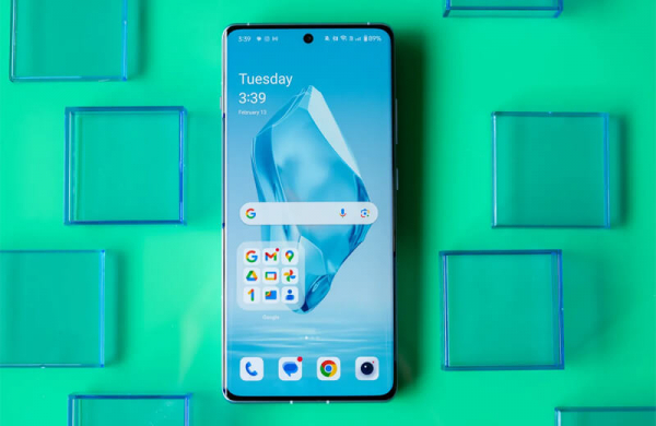 Обзор OnePlus 12R: мощного смартфона с лучшим дисплеем в истории компании Обзор OnePlus 12R: мощного смартфона с лучшим дисплеем в истории компании