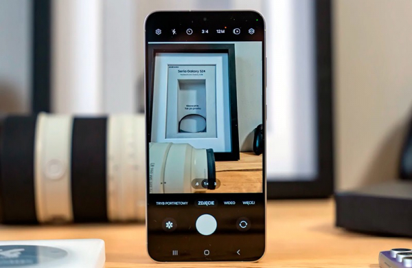 Обзор смартфона Samsung Galaxy S24 Plus: начало ли это революции ИИ в смартфонах? Обзор смартфона Samsung Galaxy S24 Plus: начало ли это революции ИИ в смартфонах?