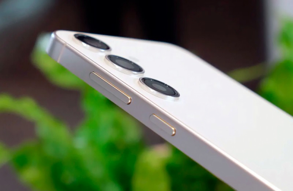 Обзор смартфона Samsung Galaxy S24 Plus: начало ли это революции ИИ в смартфонах? Обзор смартфона Samsung Galaxy S24 Plus: начало ли это революции ИИ в смартфонах?