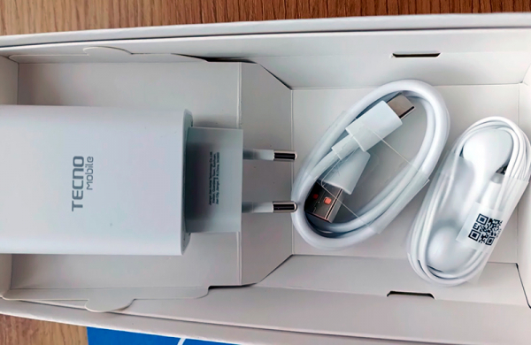 Обзор Tecno Spark 20 Pro: богатого на функции смартфона за невысокую цену Обзор Tecno Spark 20 Pro: богатого на функции смартфона за невысокую цену