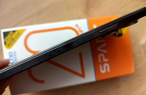 Обзор Tecno Spark 20 Pro: богатого на функции смартфона за невысокую цену Обзор Tecno Spark 20 Pro: богатого на функции смартфона за невысокую цену