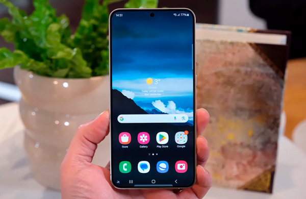 Обзор смартфона Samsung Galaxy S24 Plus: начало ли это революции ИИ в смартфонах? Обзор смартфона Samsung Galaxy S24 Plus: начало ли это революции ИИ в смартфонах?